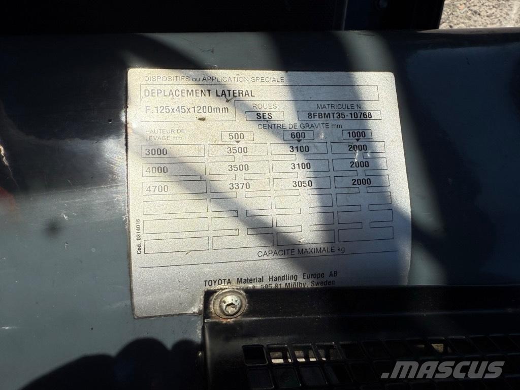 Toyota 8 FBMT 35 Elektriniai šakiniai krautuvai