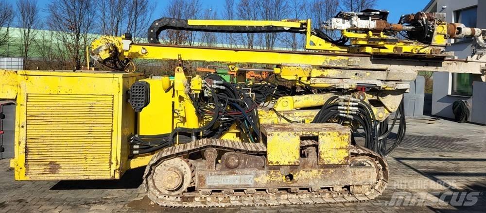 Klemm KR806-3D Polių kalimo technika