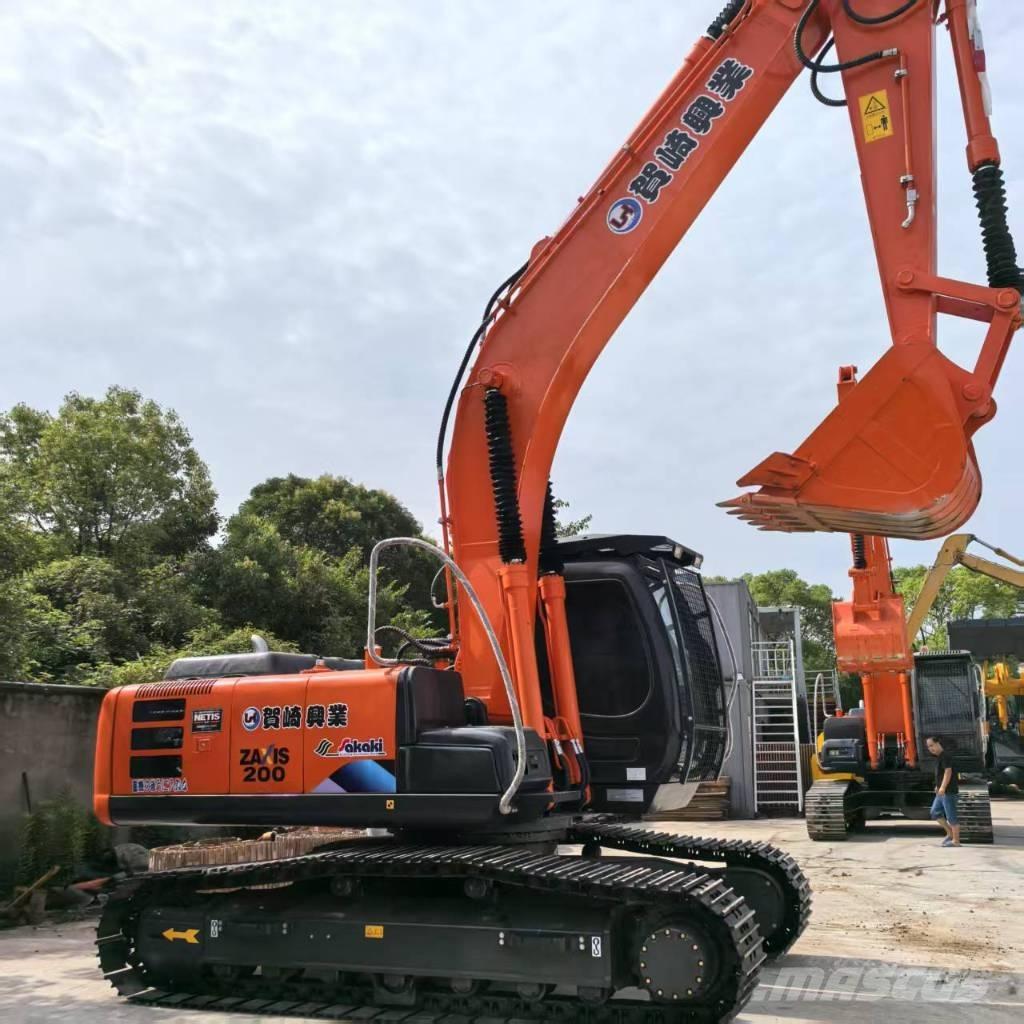 Hitachi ZX 200-3 G Vikšriniai ekskavatoriai