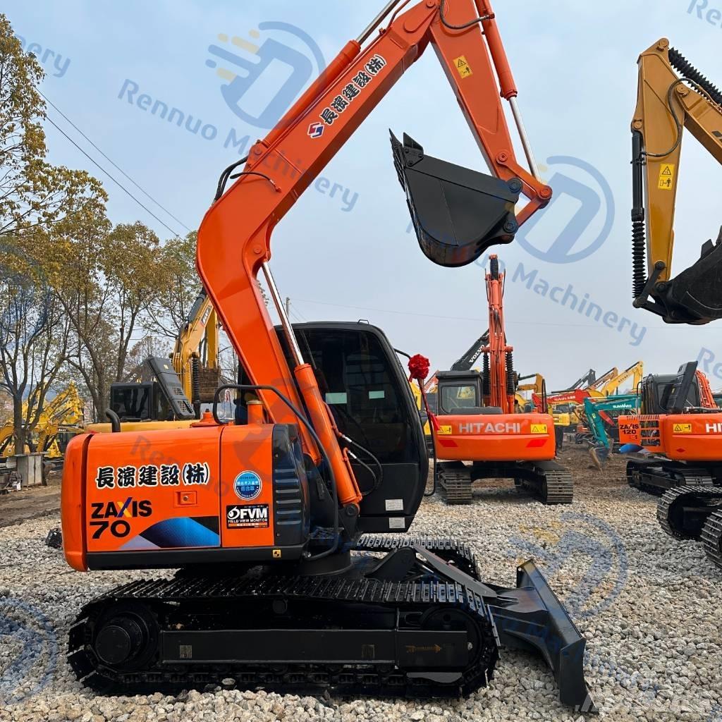 Hitachi ZX70 Mini ekskavatoriai < 7 t