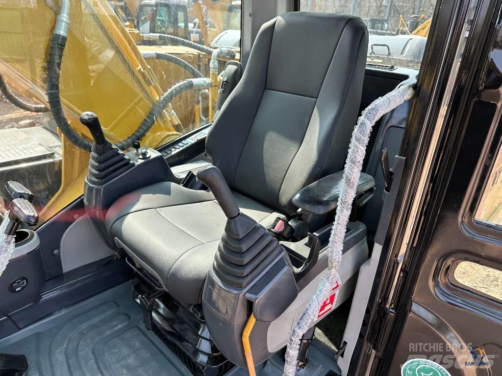 CAT 320 D L Vikšriniai ekskavatoriai