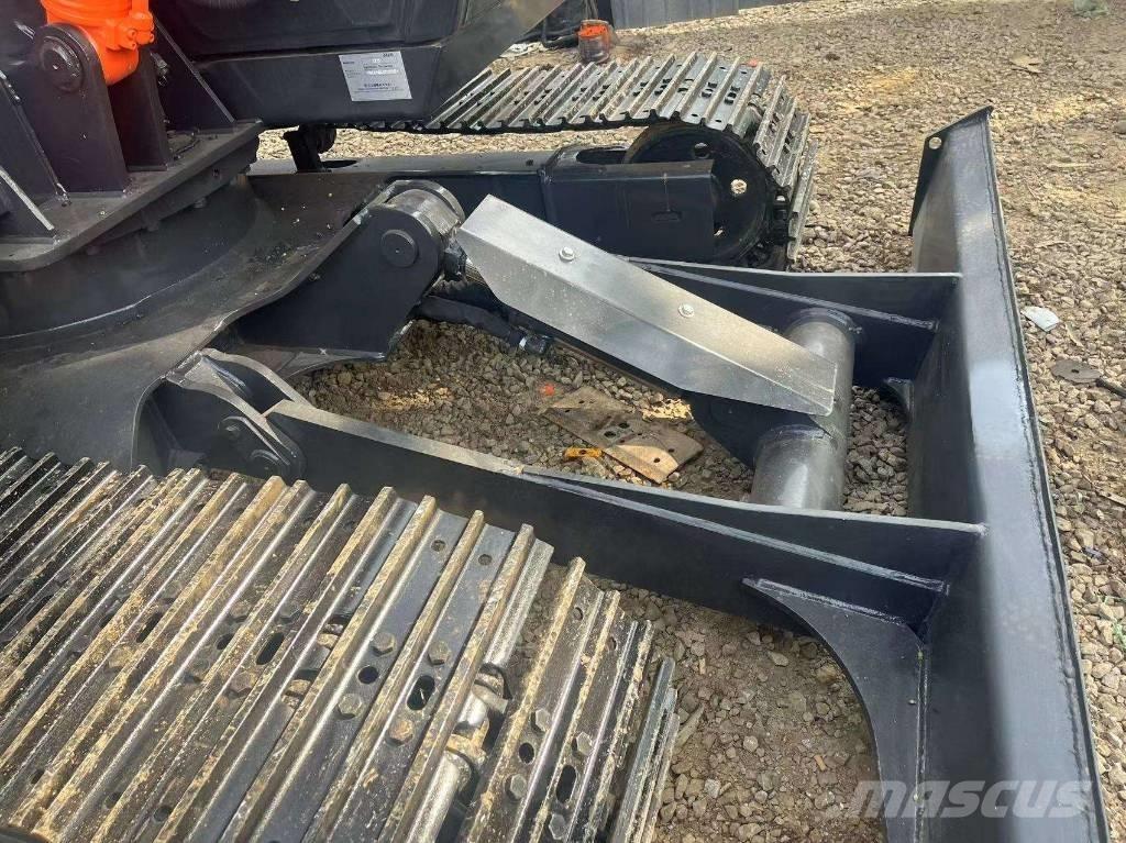 Hitachi ZX 70 Vikšriniai ekskavatoriai