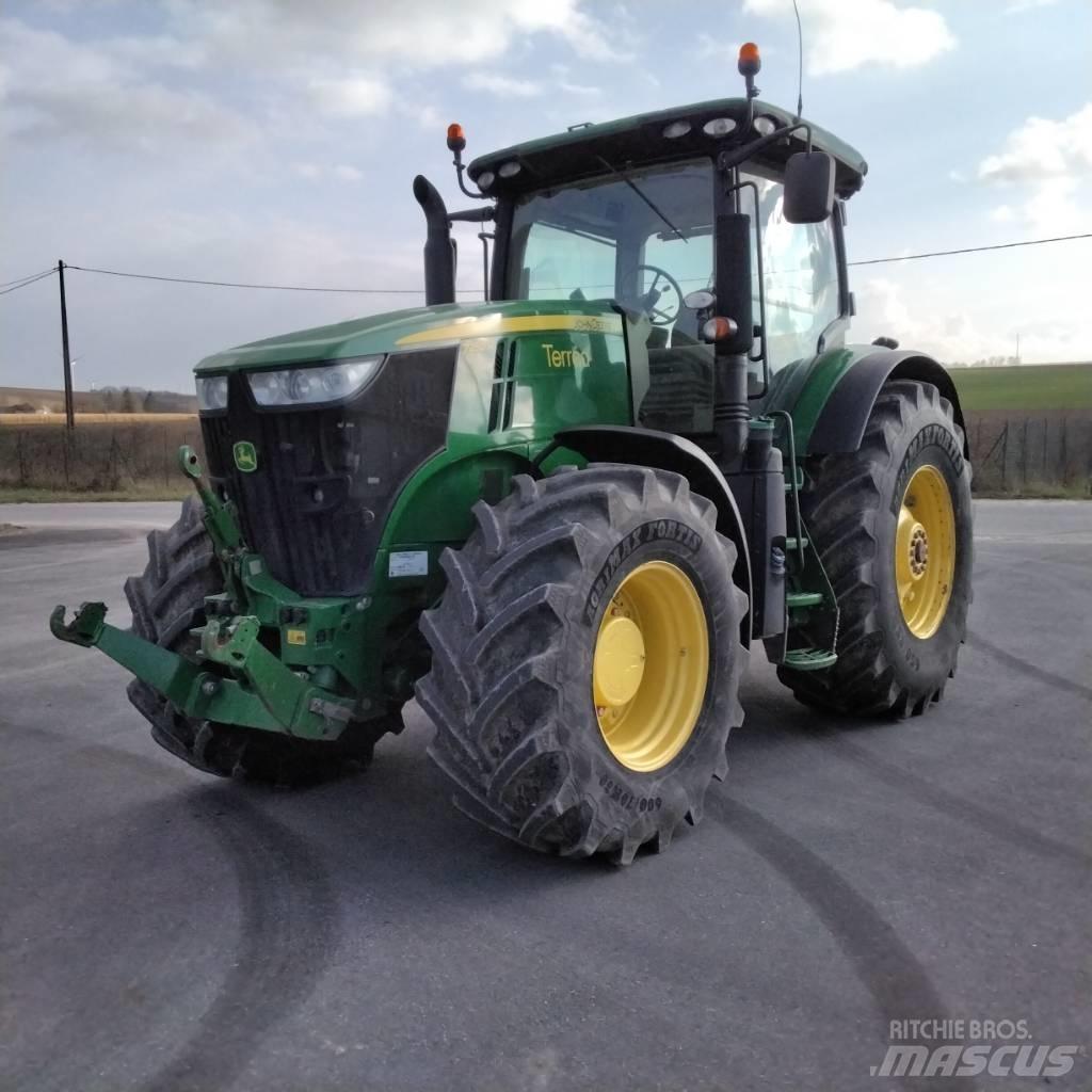 John Deere 7250 R Traktoriai