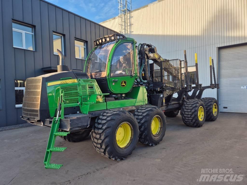 John Deere 1210 G Naudoti miškovežiai (Forvarderiai)