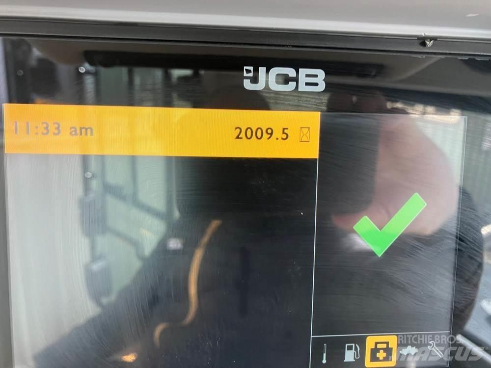JCB 411 Naudoti ratiniai krautuvai