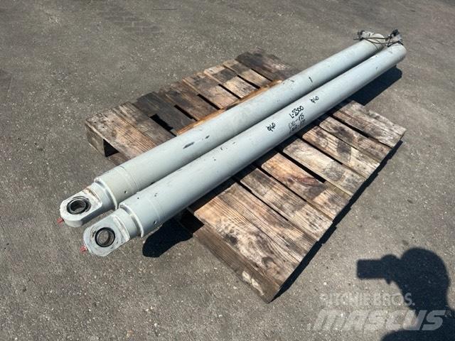 SkyJack SJ 8831 Žirkliniai keltuvai