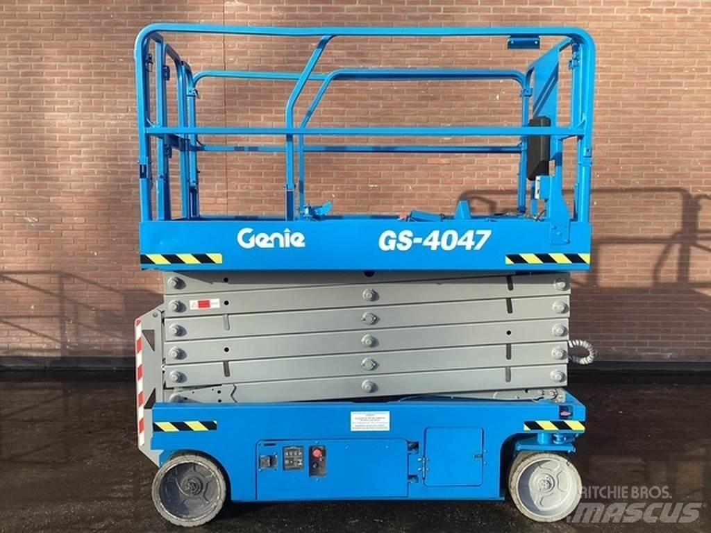 Genie GS4047 Žirkliniai keltuvai