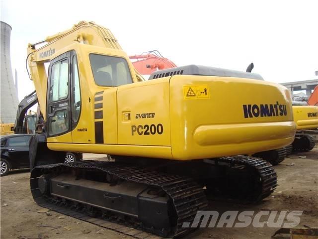 Komatsu PC 200 Vikšriniai ekskavatoriai