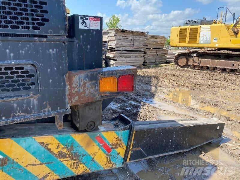 Tadano TR 300 E-1 Neapdoroto reljefo kranai