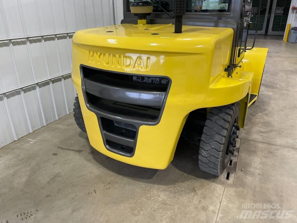 Hyundai 70 D-7 A Šakiniai krautuvai - Kita
