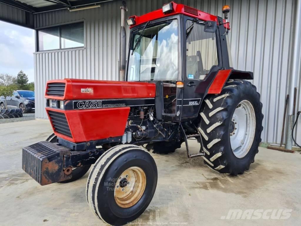 Case IH 856 XL Traktoriai