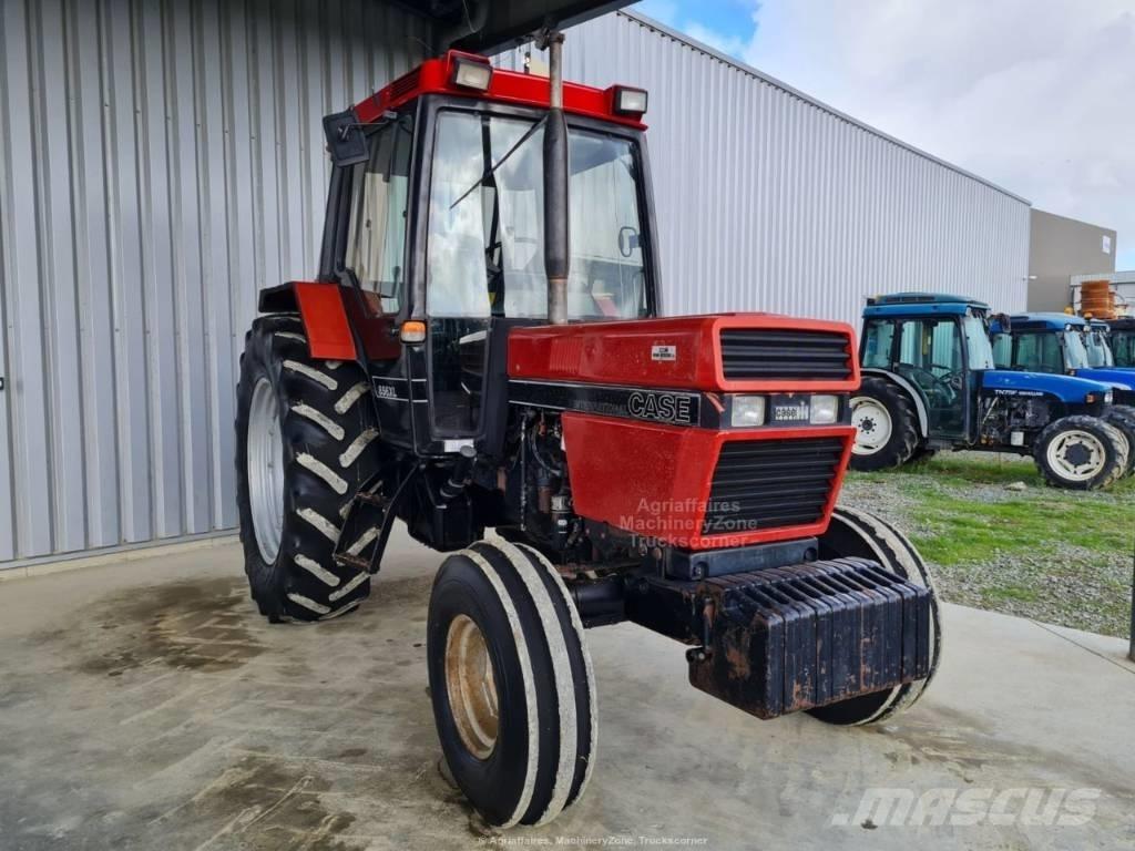 Case IH 856 XL Traktoriai