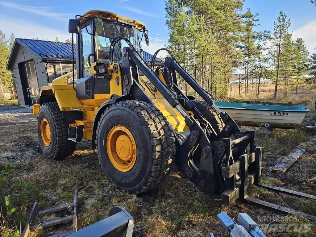 JCB 426 HT Naudoti ratiniai krautuvai
