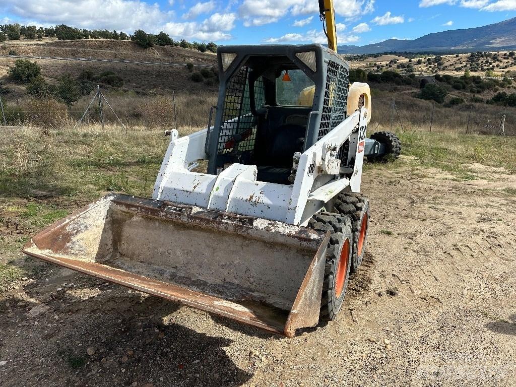 Bobcat S 130 Krautuvai su šoniniu pasukimu