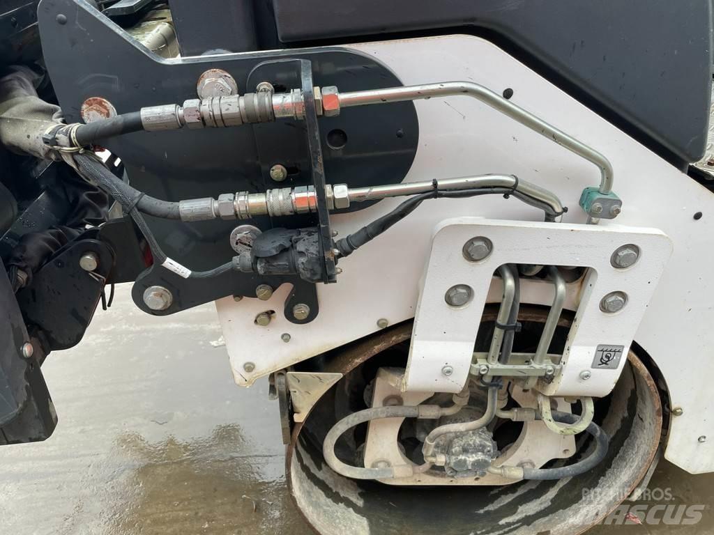 Bomag BW 100 AD-5 Porinių būgnų volai