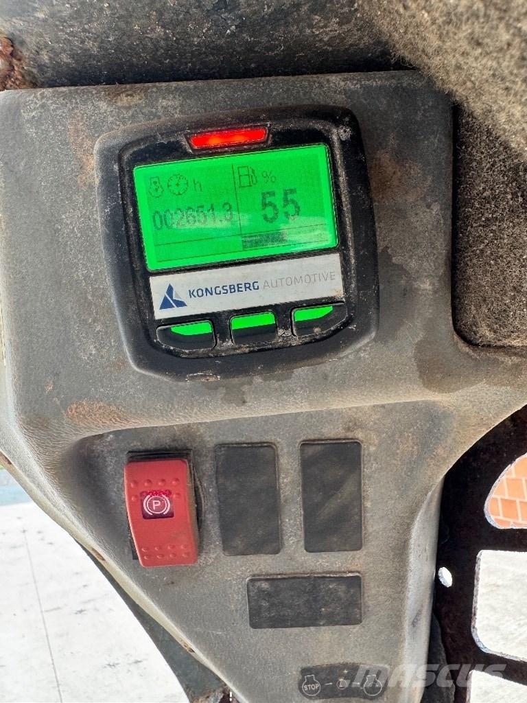 Gehl V 400 Krautuvai su šoniniu pasukimu