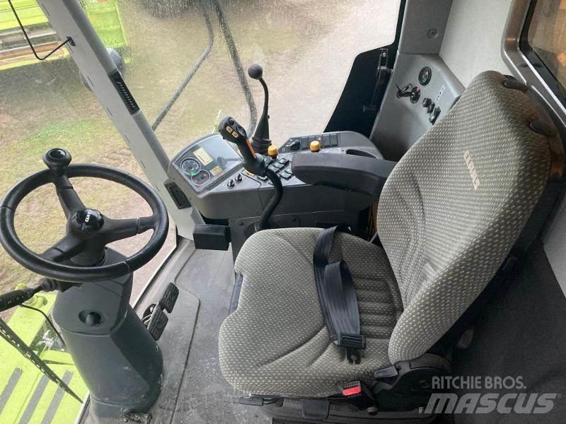 CLAAS AVERO 240 Derliaus nuėmimo kombainai