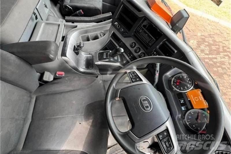 UD TRUCKS QUON Kita