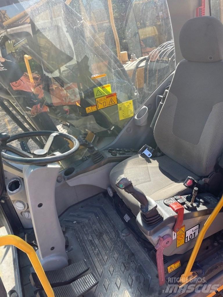 Volvo EW160C Ratiniai ekskavatoriai