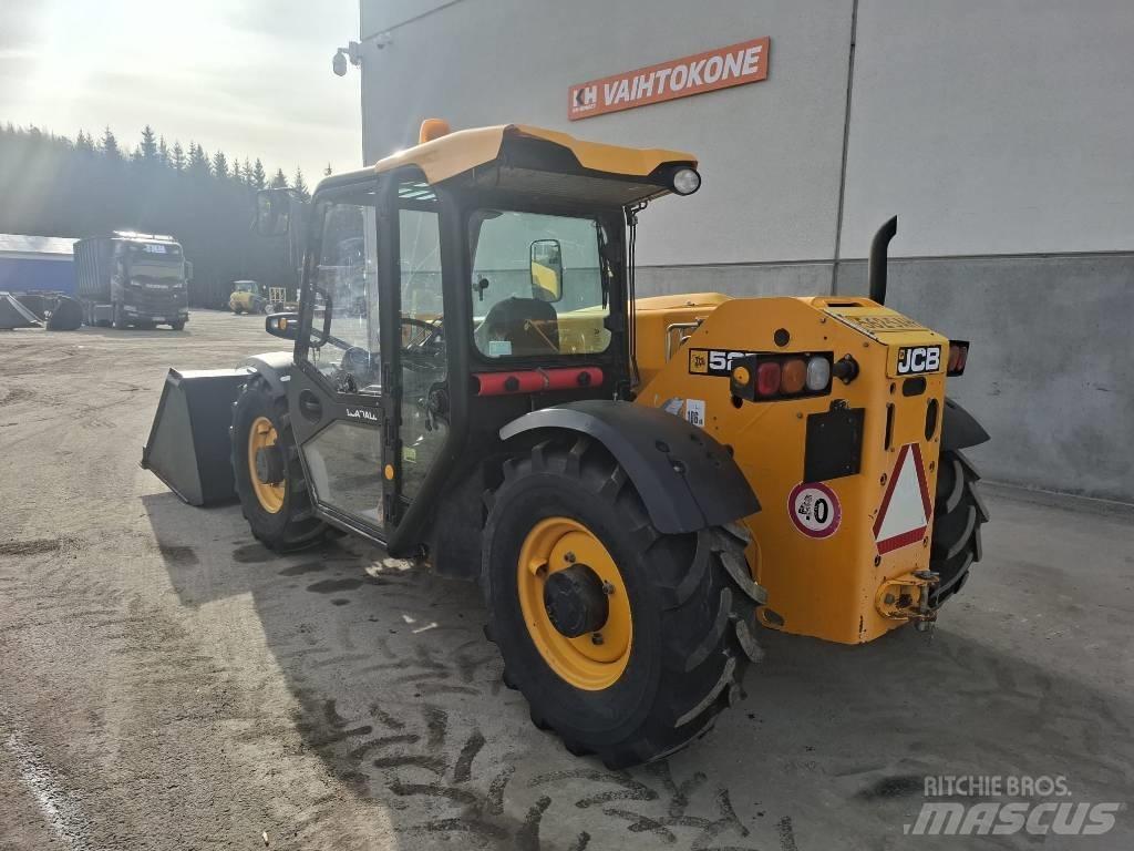 JCB 527-58 Teleskopiniai krautuvai