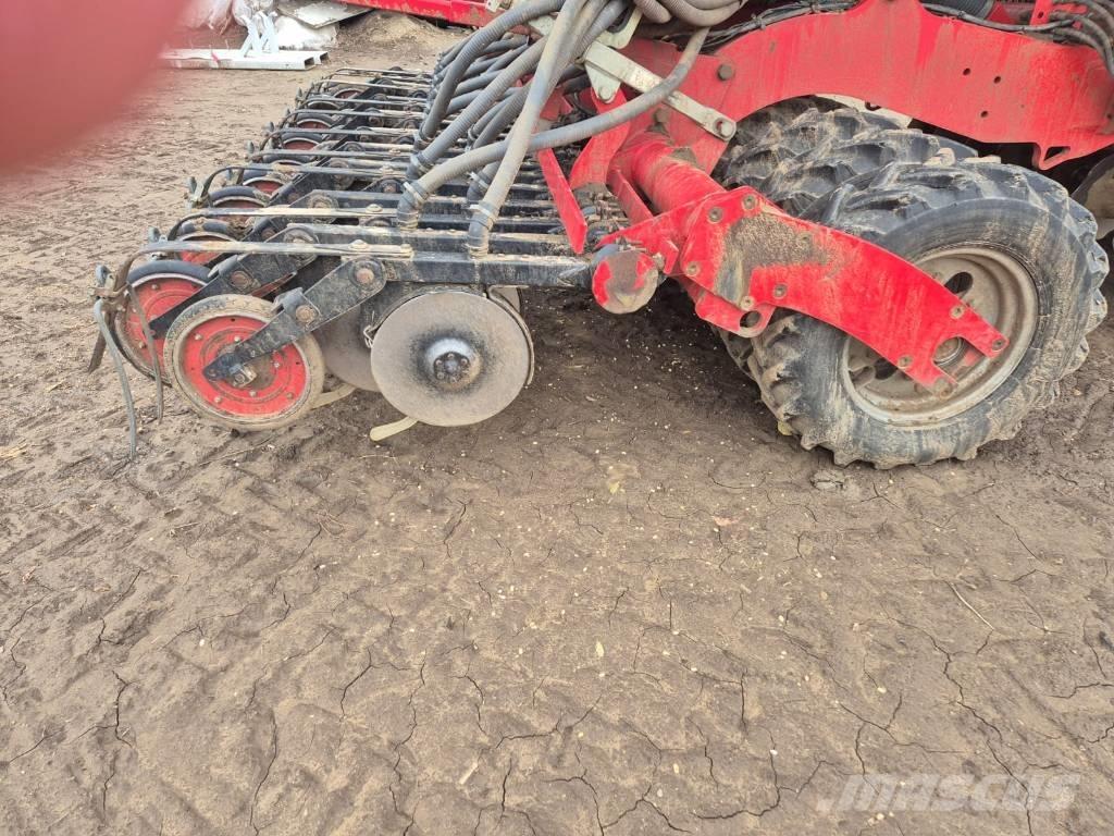 Horsch Pronto 6 DC Sėjamieji kombainai