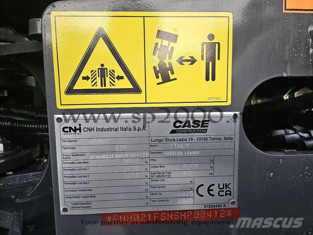 CASE 21F Mini krautuvai