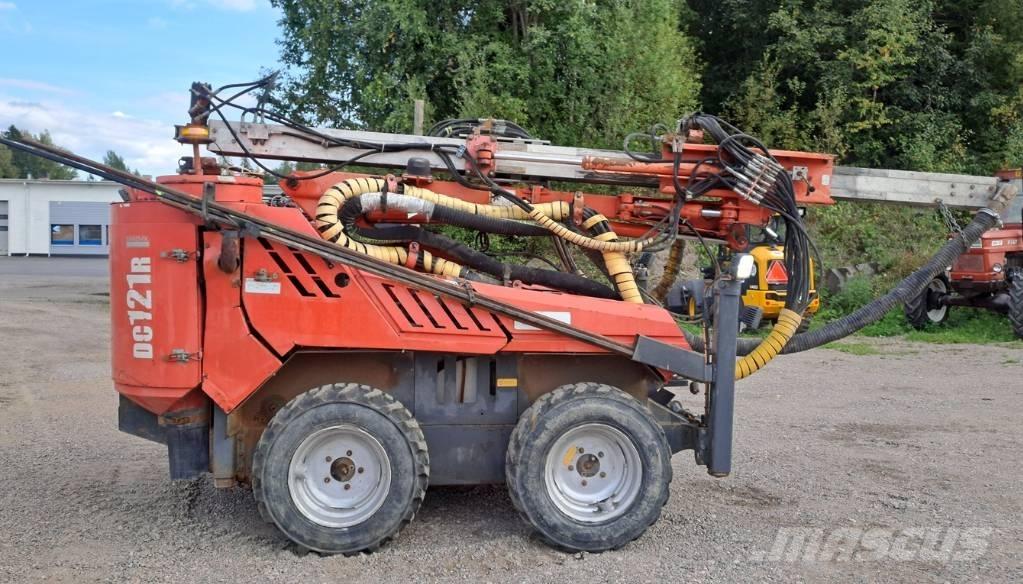 Sandvik DC 121R Žemės paviršiaus gręžimo technika