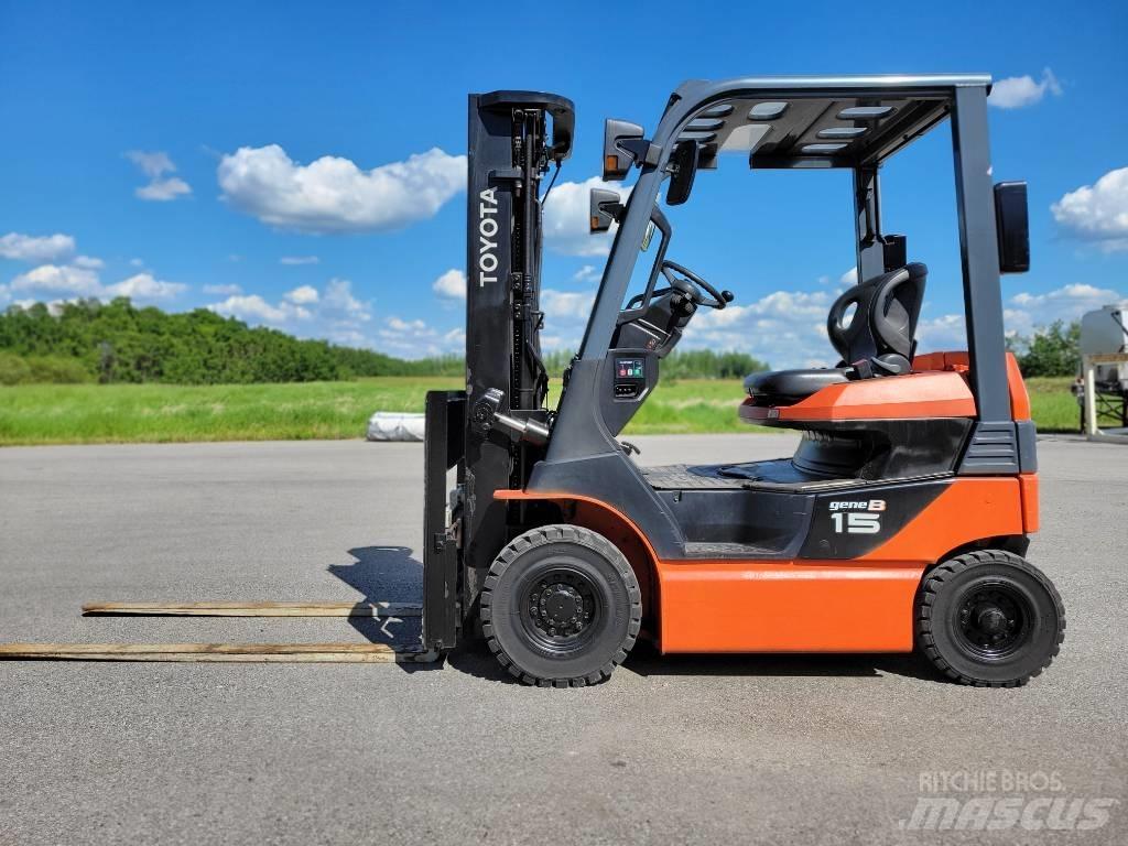 Toyota 8 FB 15 Elektriniai šakiniai krautuvai