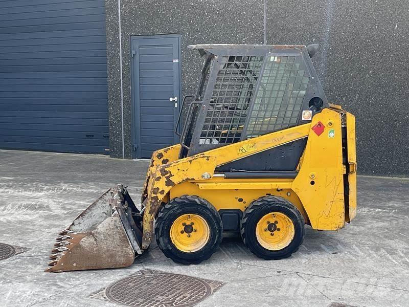 Bobcat S 70 Krautuvai su šoniniu pasukimu