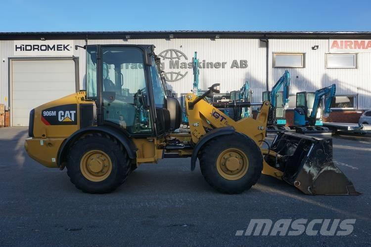 CAT 906 M Naudoti ratiniai krautuvai