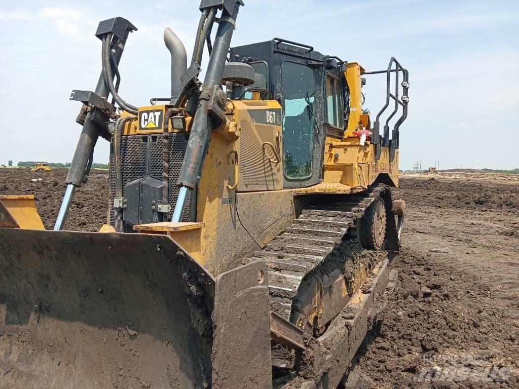CAT D 6 T XL Vikšriniai buldozeriai