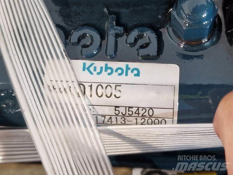 Kubota D1005 Varikliai