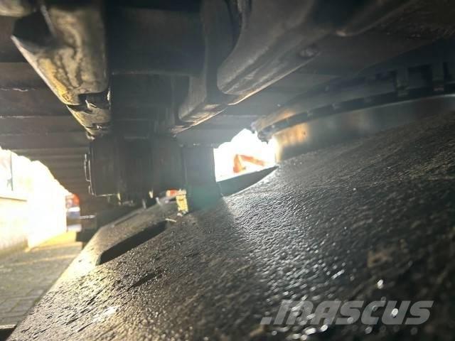 Hitachi ZX 210 LC-5B Vikšriniai ekskavatoriai