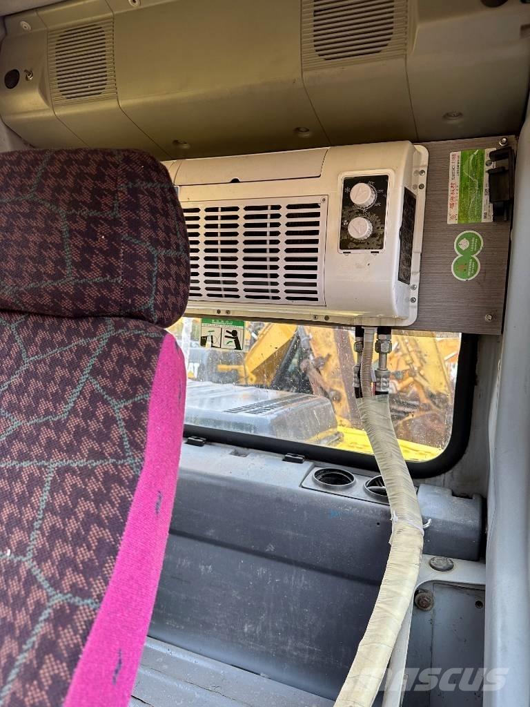 Komatsu PC 110 Vikšriniai ekskavatoriai