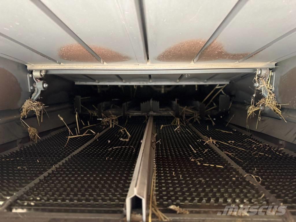 CLAAS Medion 340 Derliaus nuėmimo kombainai