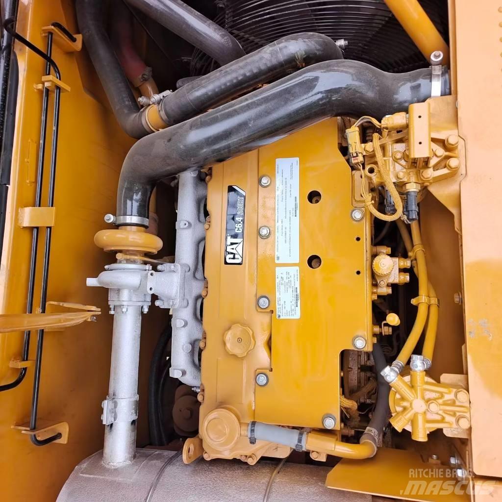 CAT 320 D2 L Vikšriniai ekskavatoriai