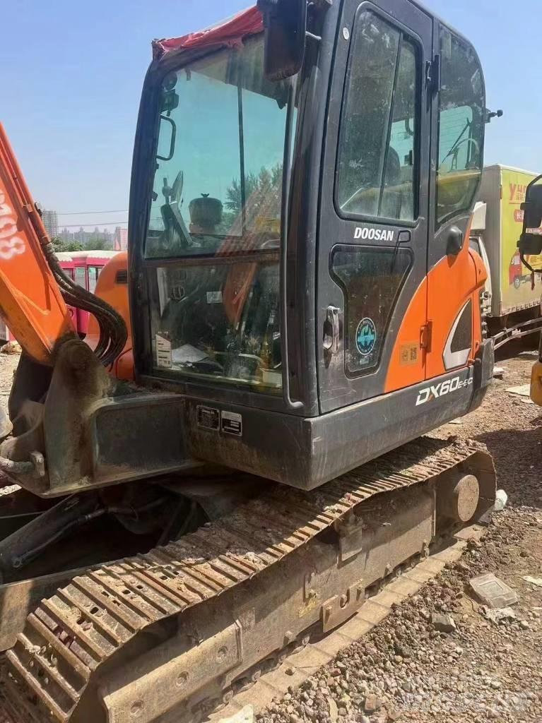 Doosan DX 60 Mini ekskavatoriai < 7 t