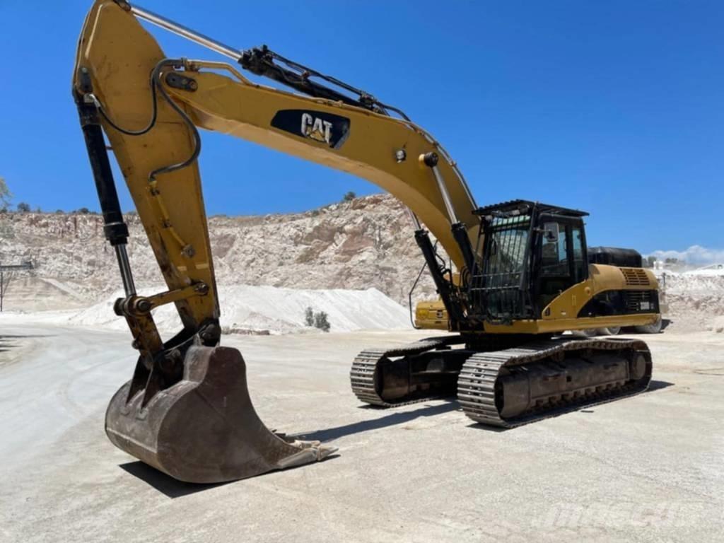 CAT 330 D LN Vikšriniai ekskavatoriai