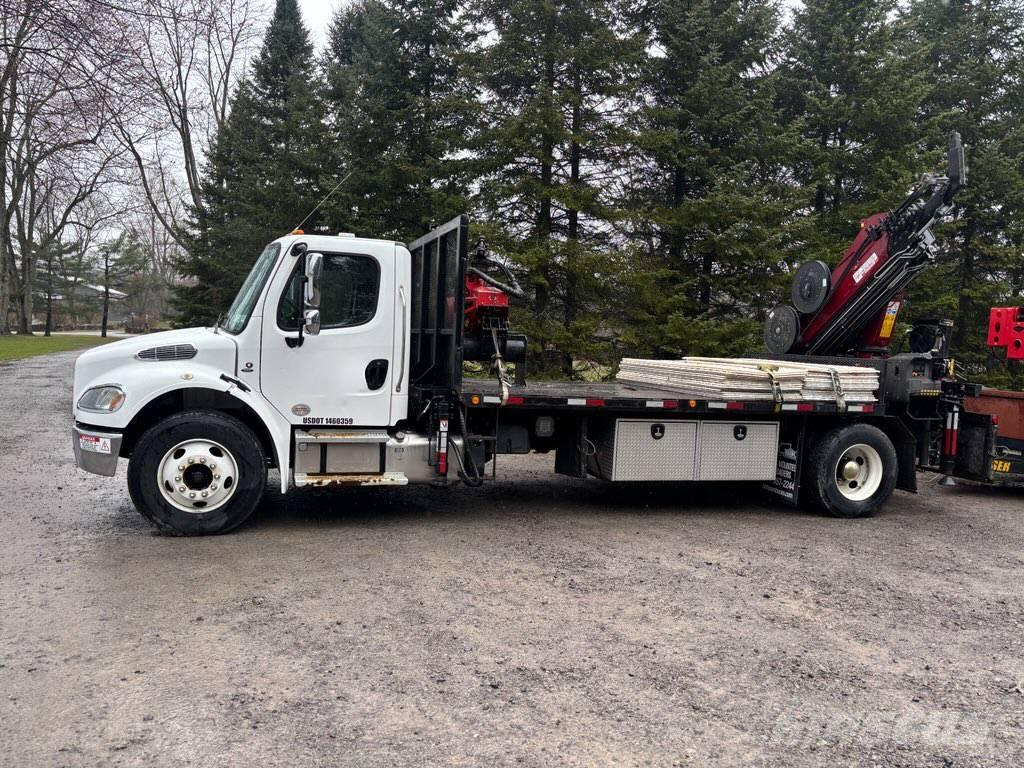 Freightliner M2-106 Vikšriniai kranai