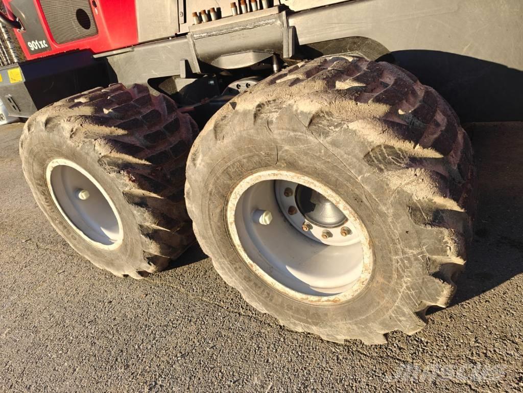 Komatsu 901 XC Miško technika (Harvesteriai)