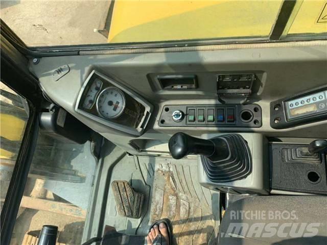 Hyundai R80-7 Vikšriniai ekskavatoriai