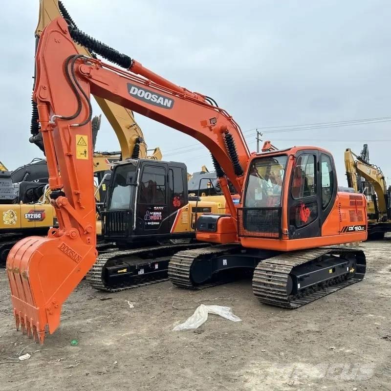 Hitachi ZX 160 Vikšriniai ekskavatoriai