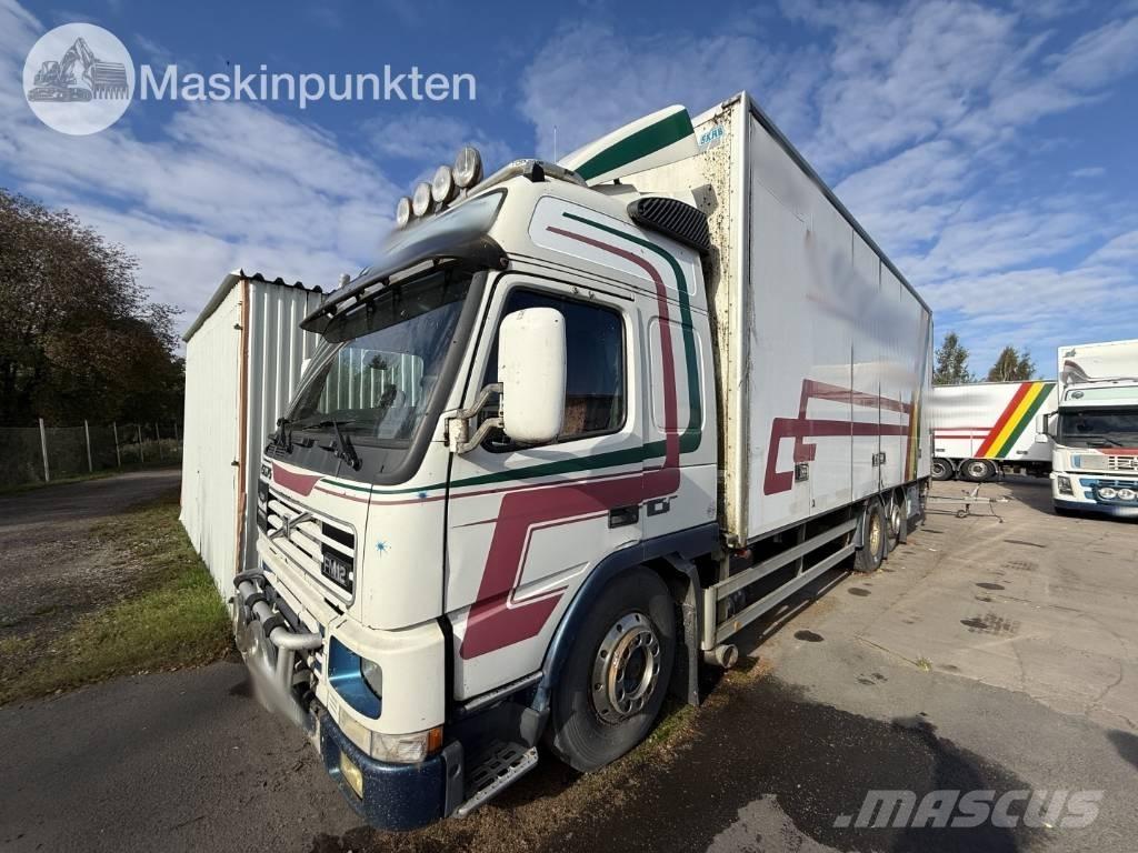 Volvo FM 12 Sunkvežimiai su dengtu kėbulu