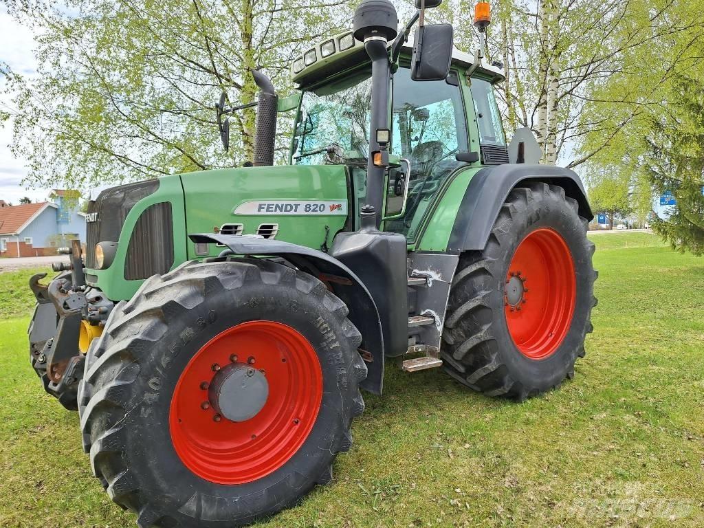 Fendt 820 Vario TMS Traktoriai