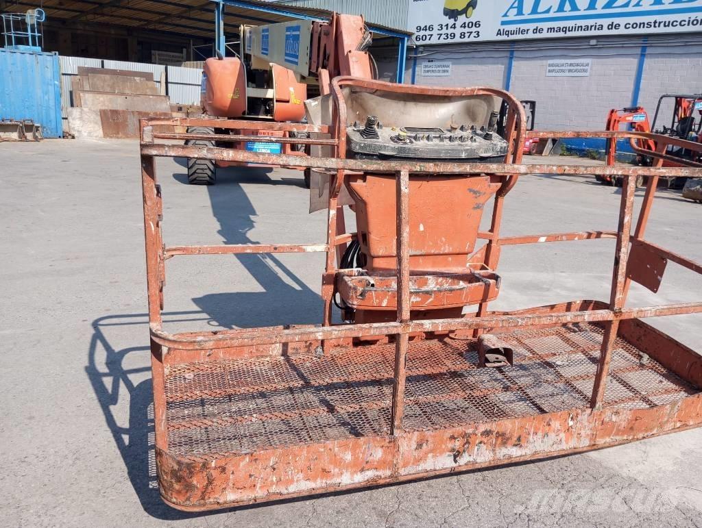 JLG 860 SJ Teleskopiniai keltuvai