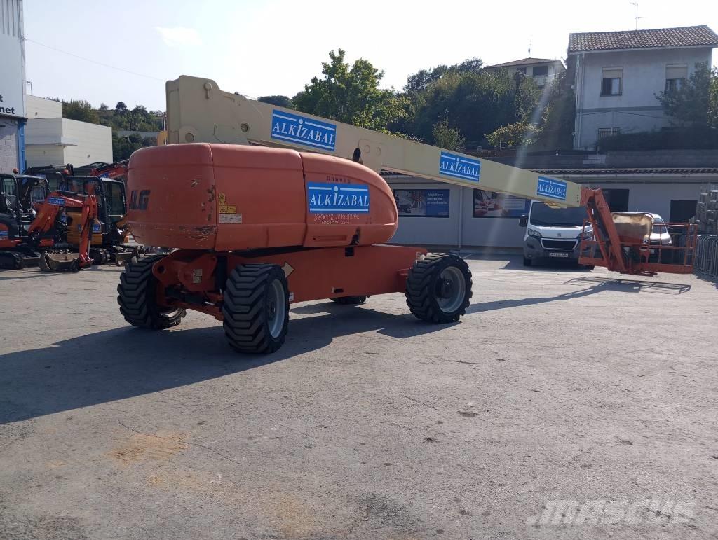 JLG 860 SJ Teleskopiniai keltuvai