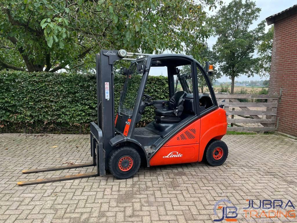 Linde H25T LPG (dujiniai) krautuvai