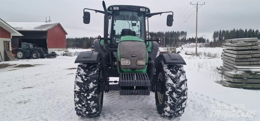 Valtra C130 Hitec Traktoriai