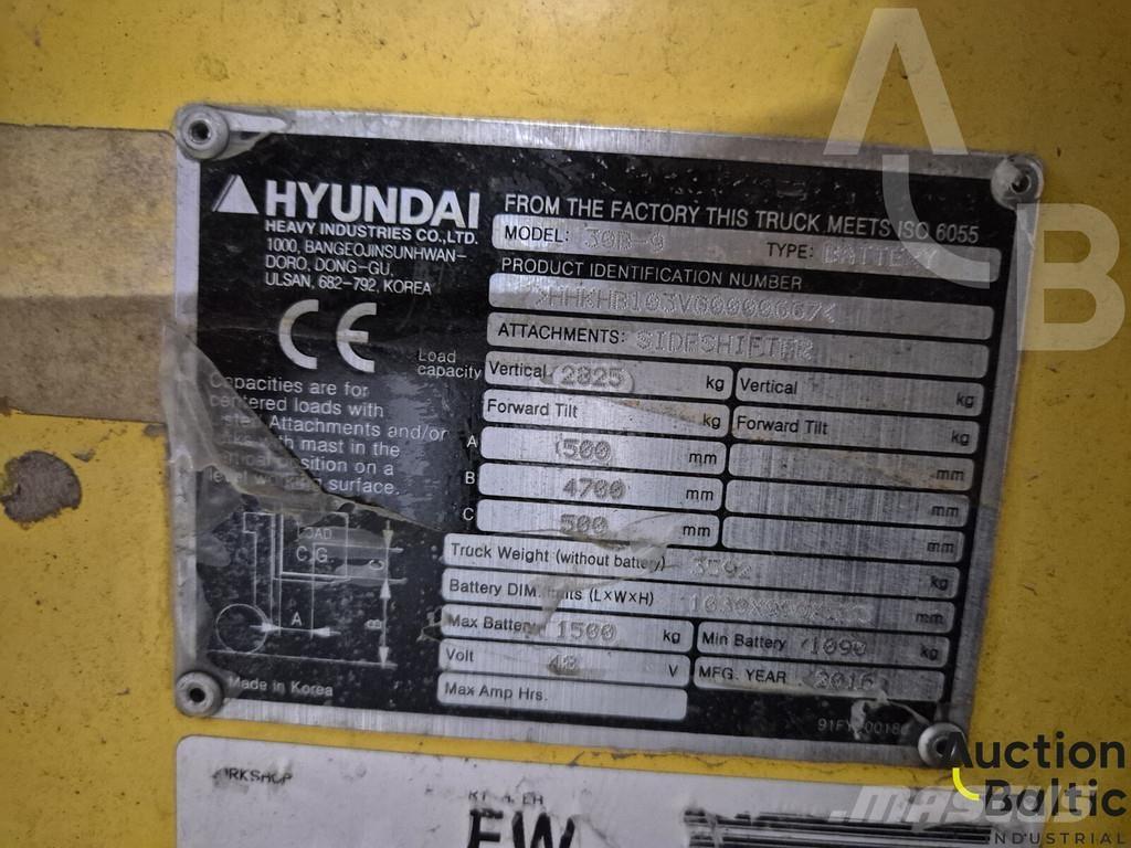 Hyundai 30B-9 Elektriniai šakiniai krautuvai