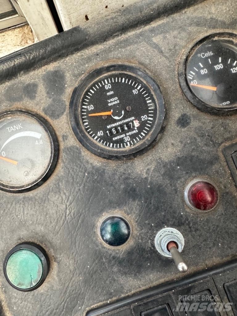 Dantruck 3004 Dyzeliniai krautuvai